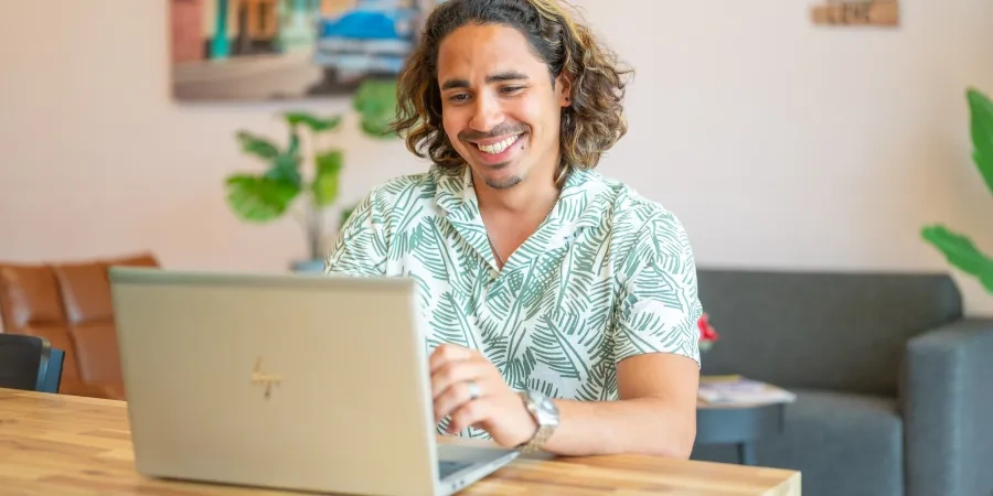 Eerste werkdag nieuw bedrijf