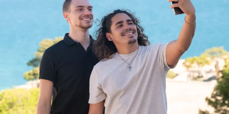 Werknemers Yource in Alicante lachend