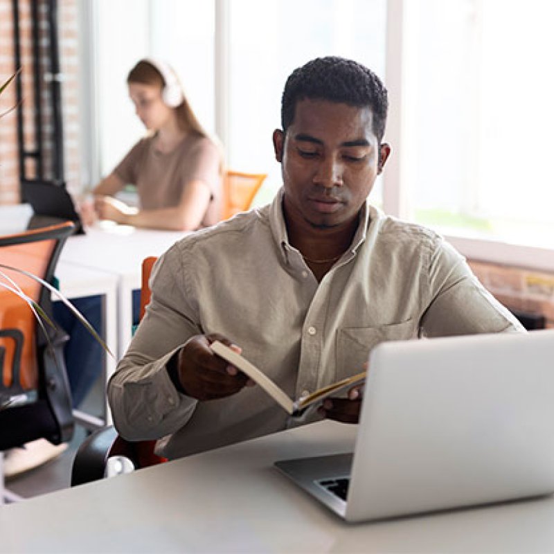 Blogpost Zo kun jij jezelf blijven ontwikkelen op de werkvloerWebsite.jpg